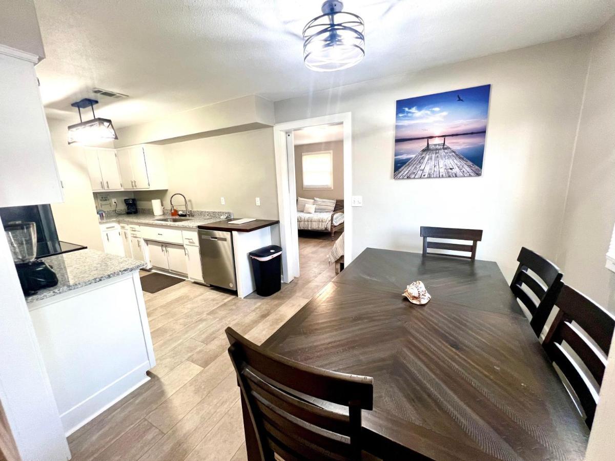 4/2 Home Close To Beach, Centrally Located! กัลฟ์พอร์ต ภายนอก รูปภาพ