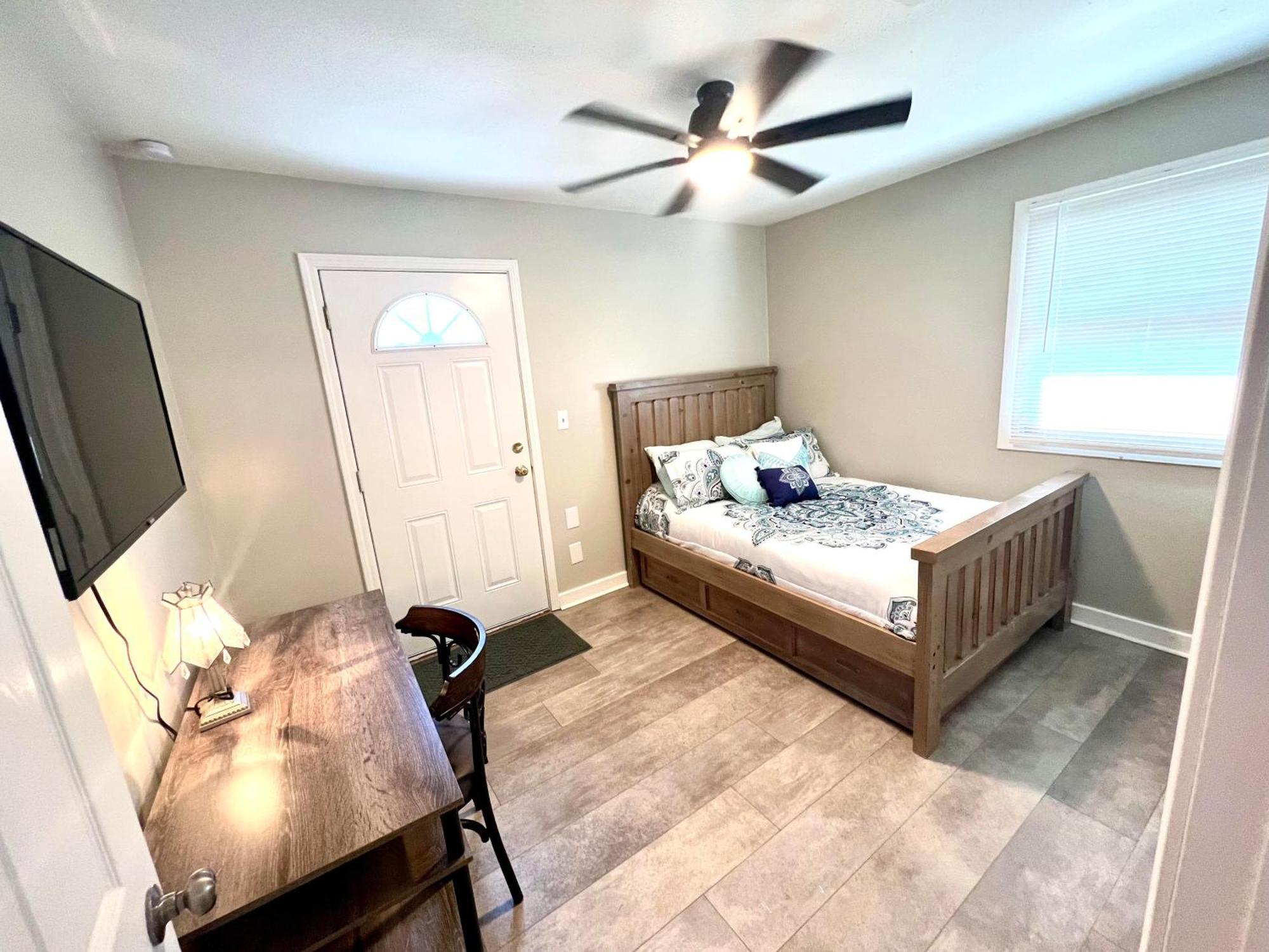 4/2 Home Close To Beach, Centrally Located! กัลฟ์พอร์ต ภายนอก รูปภาพ